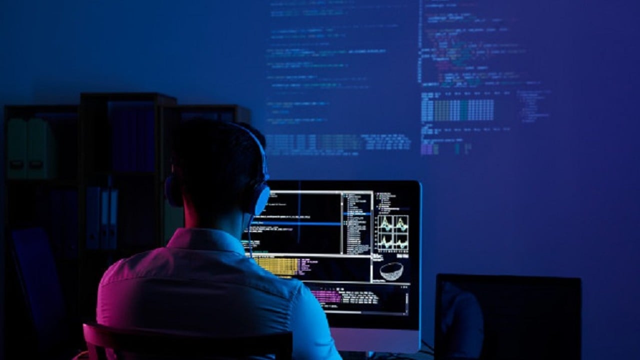 Google revela cuánto código genera su IA y siembra dudas sobre el futuro del desarrollo de software